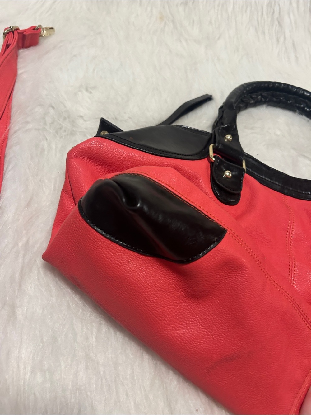 Steve Madden Red and Black Shoulder Satchel with Removable Strap - Picture 14 of 14